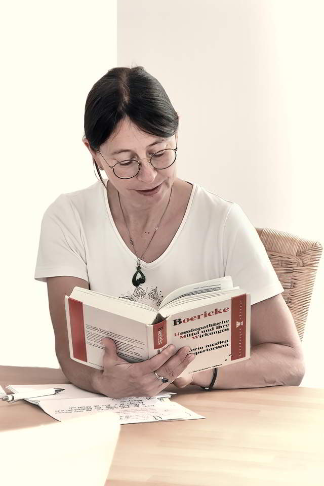 Studium der Fachliteratur